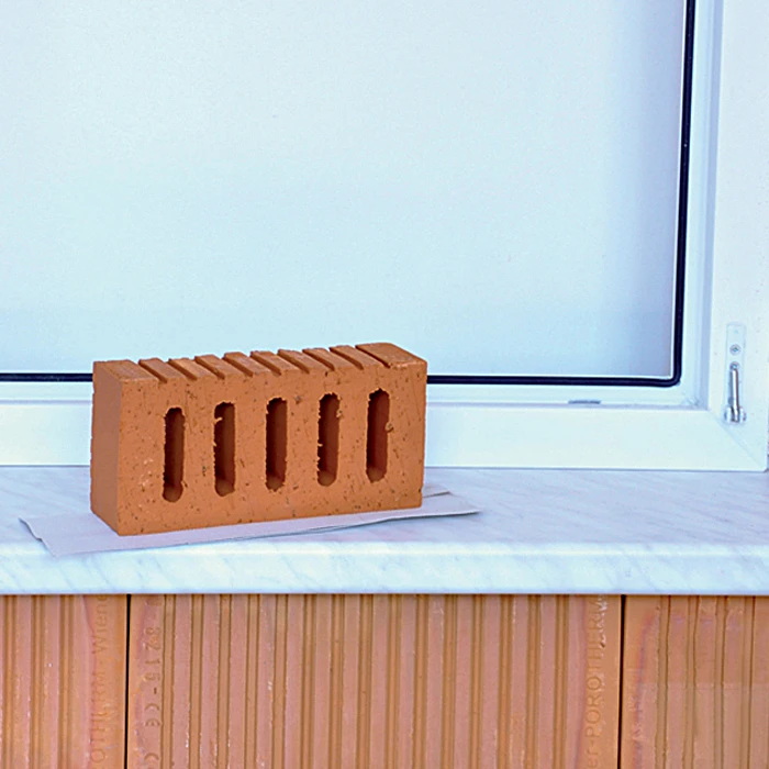 Instalujeme parapet 3