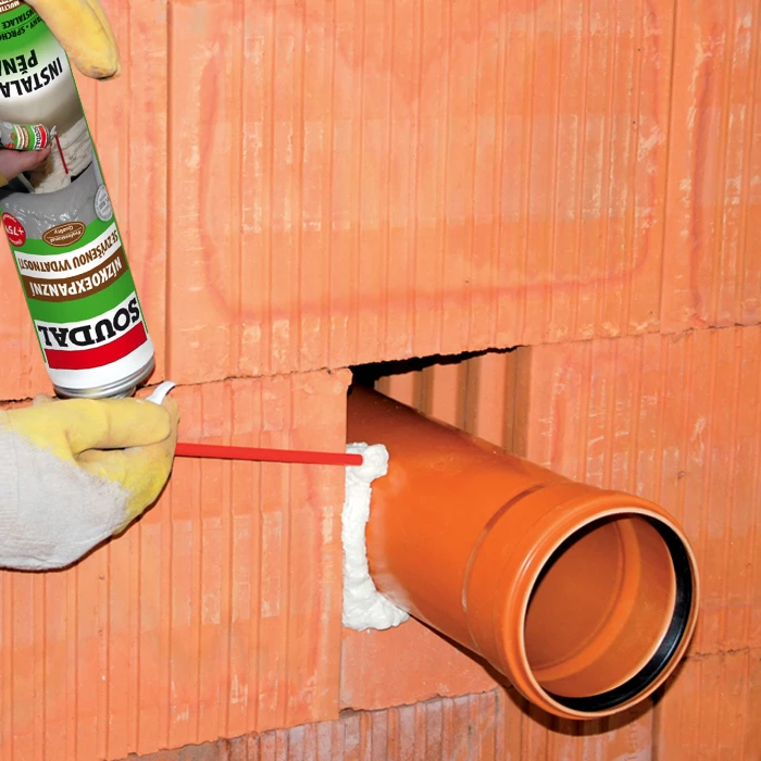 Utěsňujeme_a_vyplňujeme_dutiny_1 Instalačn&iacute; pěna | SOUDAL